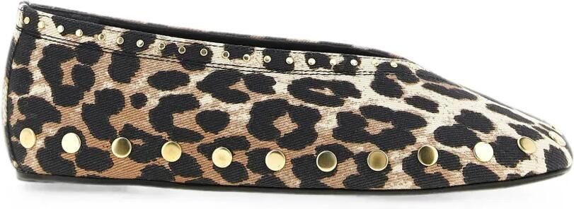 GANNI Ballerina's verfraaid met studs en luipaard-print Bruin