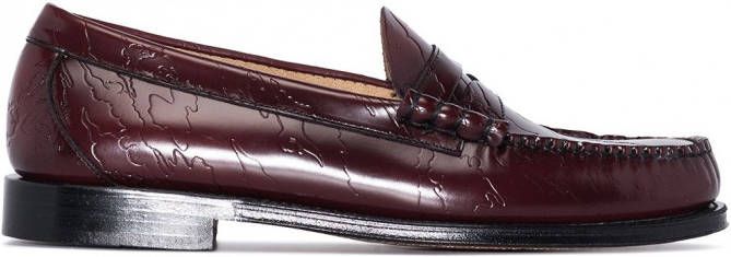 G.H. Bass & Co. x Maharishi Weejun Larson loafers met reliëf Rood