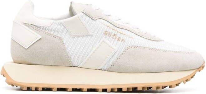 GHŌUD Low-top sneakers Wit