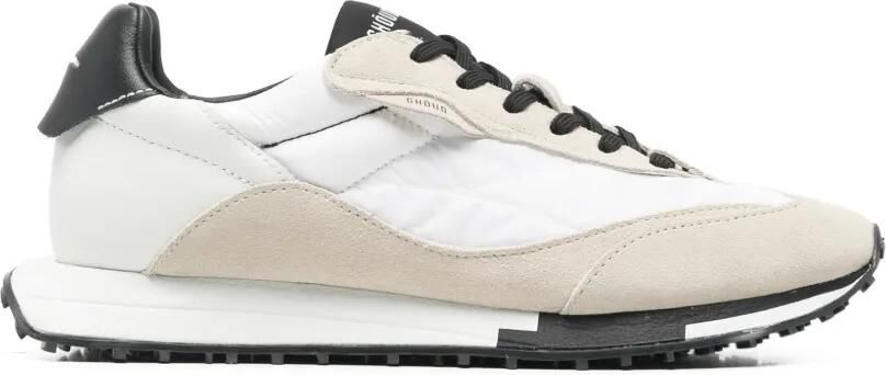 GHŌUD Sneakers met vlakken Wit