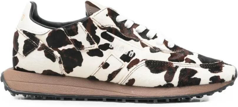 GHŌUD Sneakers van kalfshaar met koeien-print Wit - Foto 4