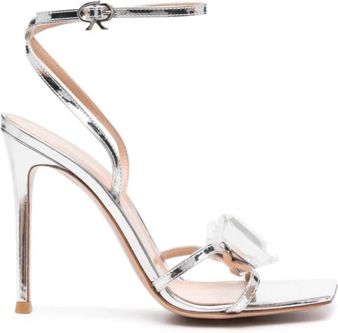 Gianvito Rossi Sandalen met gesp Zilver