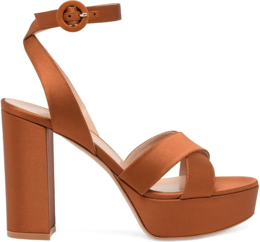 Gianvito Rossi 105 mm Sabrina sandalen Bruin