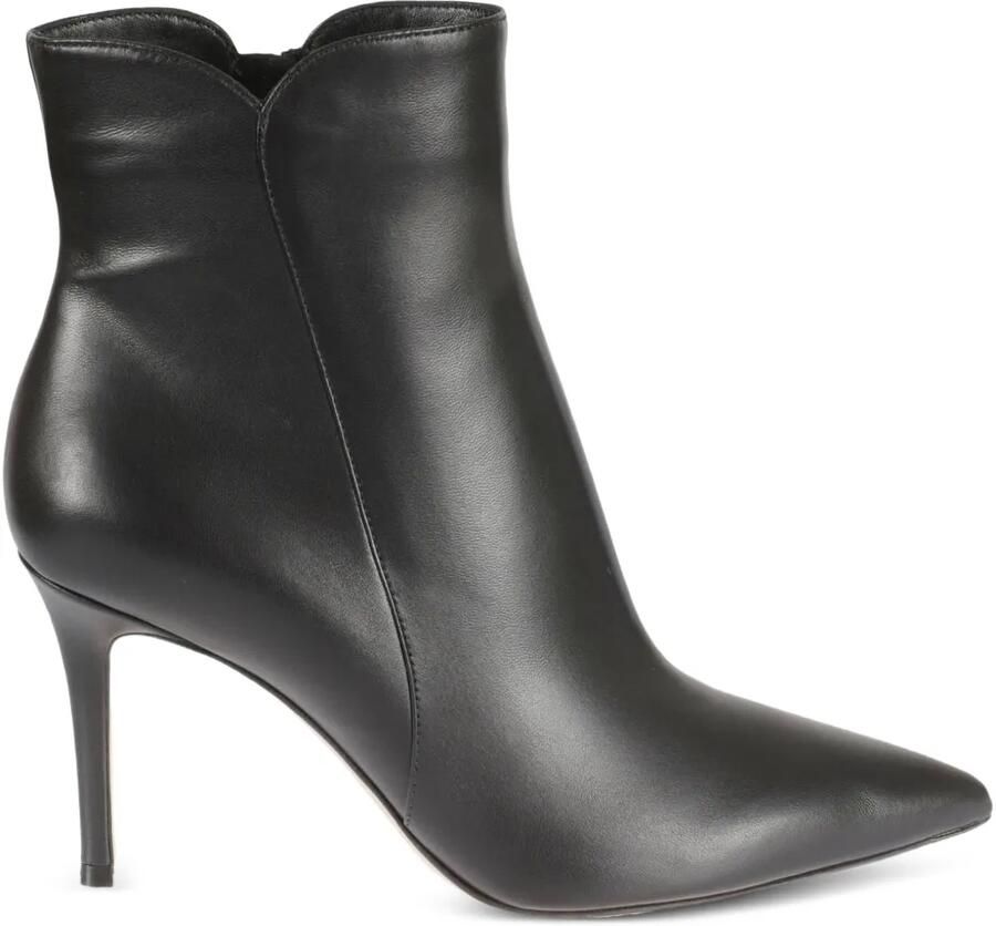 Gianvito Rossi enkellaarzen met puntige neus Zwart