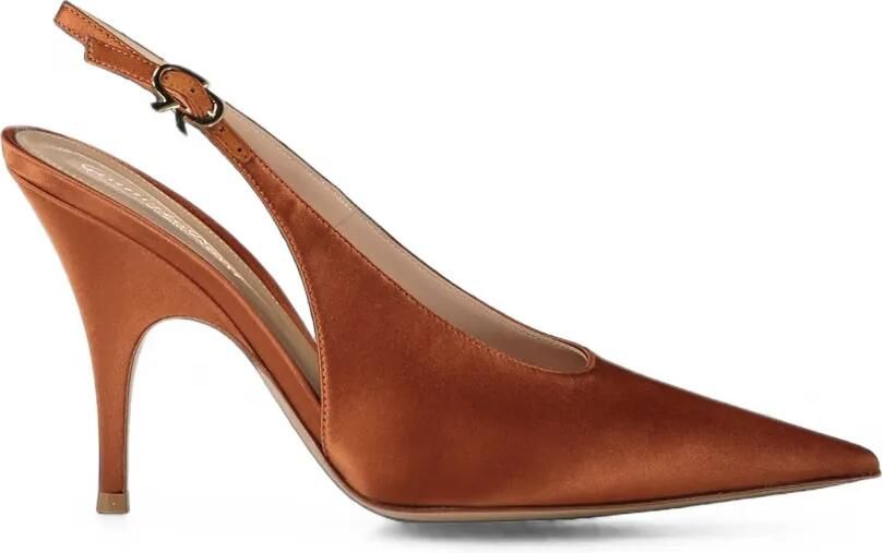 Gianvito Rossi Sofia slingback pumps Bruin