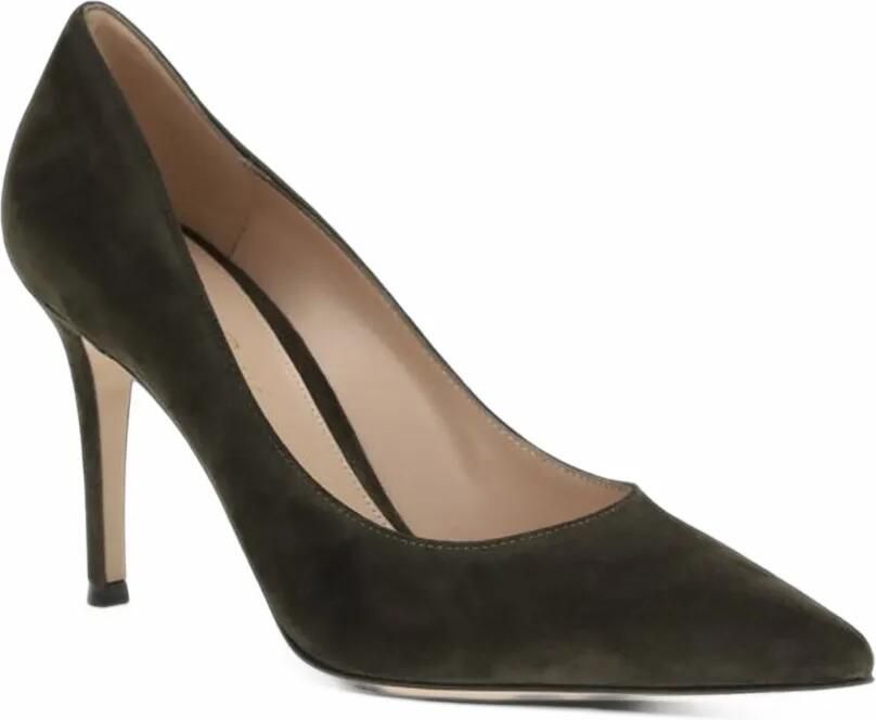 Gianvito Rossi suede pointed-toe pumps Groen