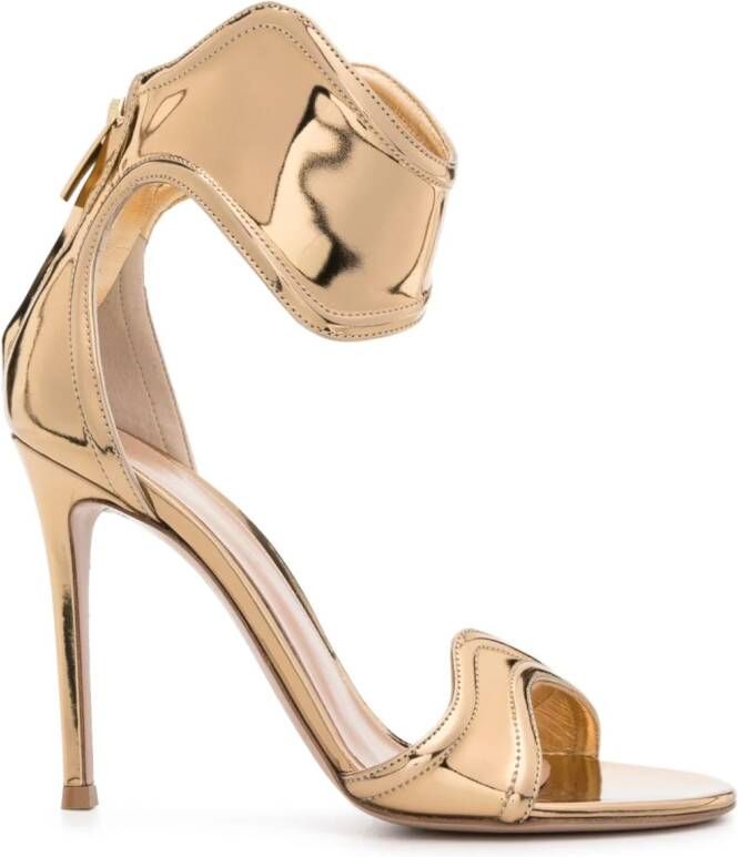 Gianvito Rossi Lucrezia metallic sandalen Goud