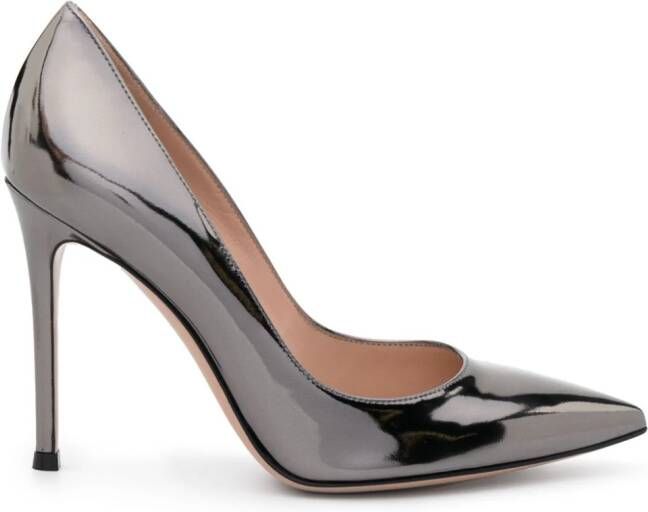 Gianvito Rossi Pumps met puntige neus Grijs