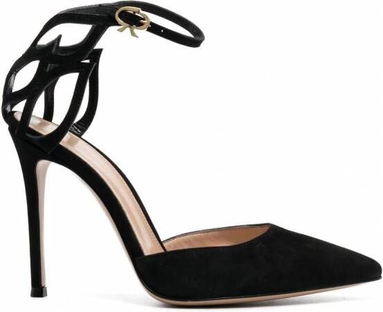 Gianvito Rossi Pumps met puntige neus Zwart