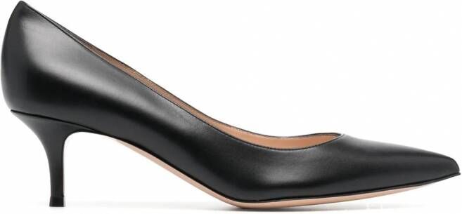 Gianvito Rossi Pumps met puntige neus Zwart