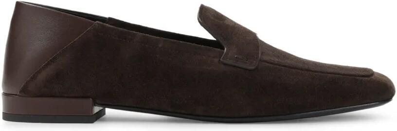 Giorgio Armani Leren loafers Bruin