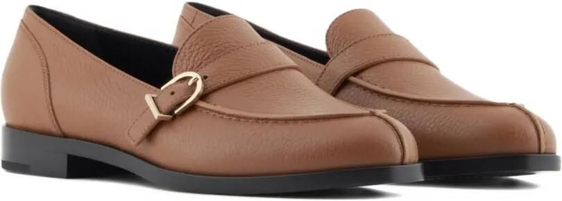 Giorgio Armani Loafers met gesp Bruin