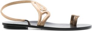 Giorgio Armani Gewikkelde sandalen Goud