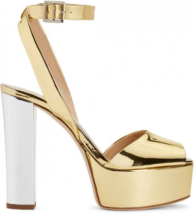 Giuseppe Zanotti Betty sandalen met plateauzool Goud