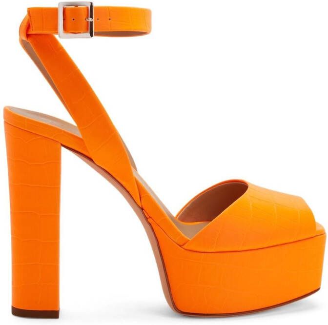 Giuseppe Zanotti Betty sandalen met plateauzool Oranje