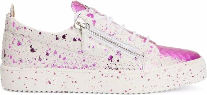 Giuseppe Zanotti Frankie sneakers met krokodillenleer-effect Roze