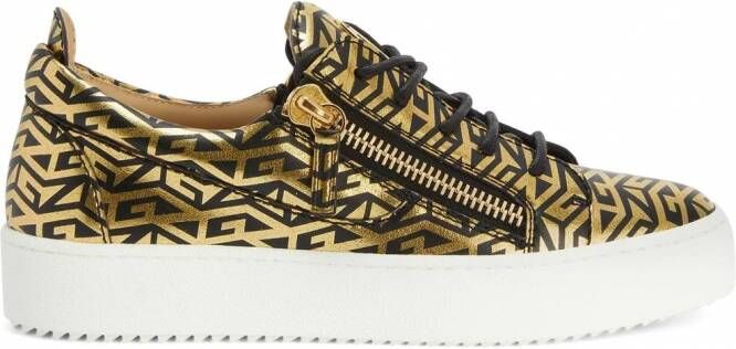 Giuseppe Zanotti Gail sneakers met monogramprint Goud