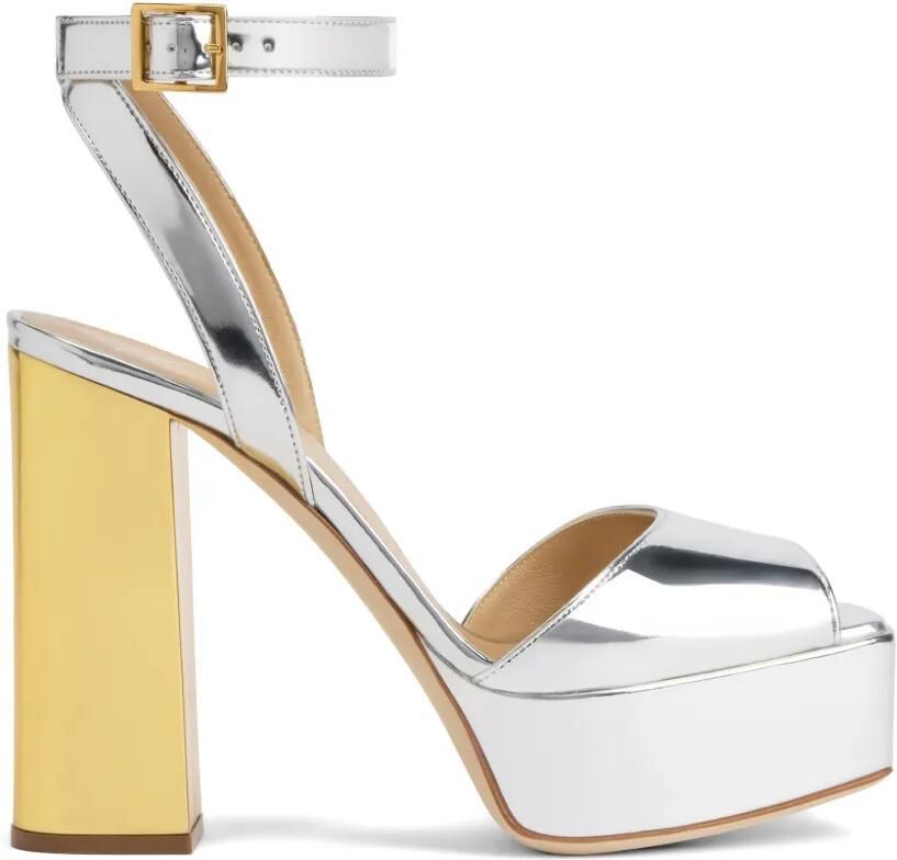 Giuseppe Zanotti Betty sandalen met plateauzool Zilver