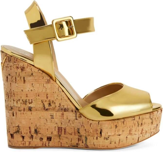 Giuseppe Zanotti Malena sandalen met plateauzool Goud