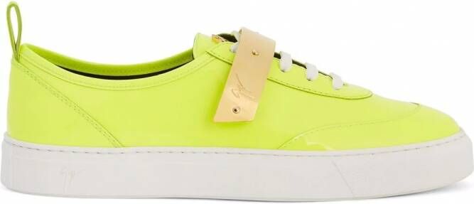 Giuseppe Zanotti Zenas sneakers met klittenband Geel