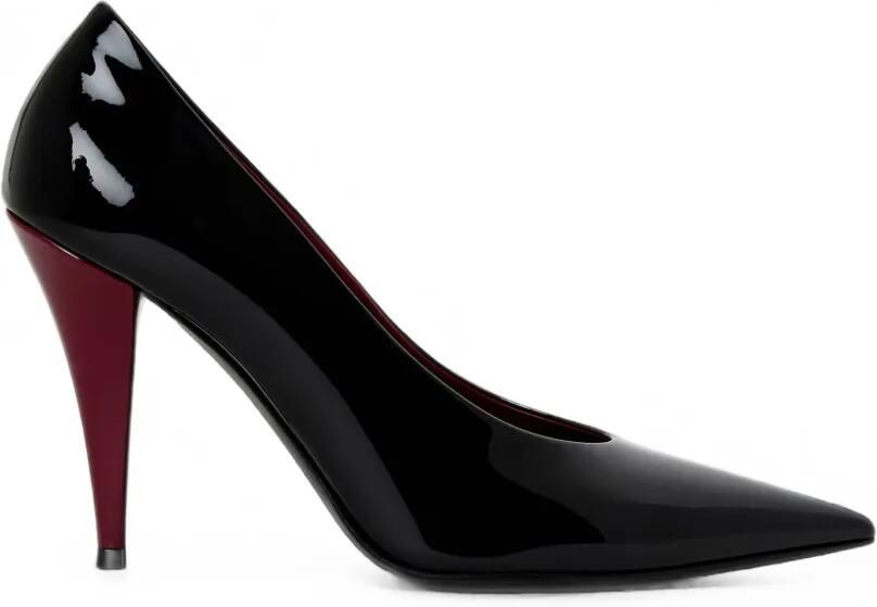 Givenchy Pointy lakleren pumps Zwart