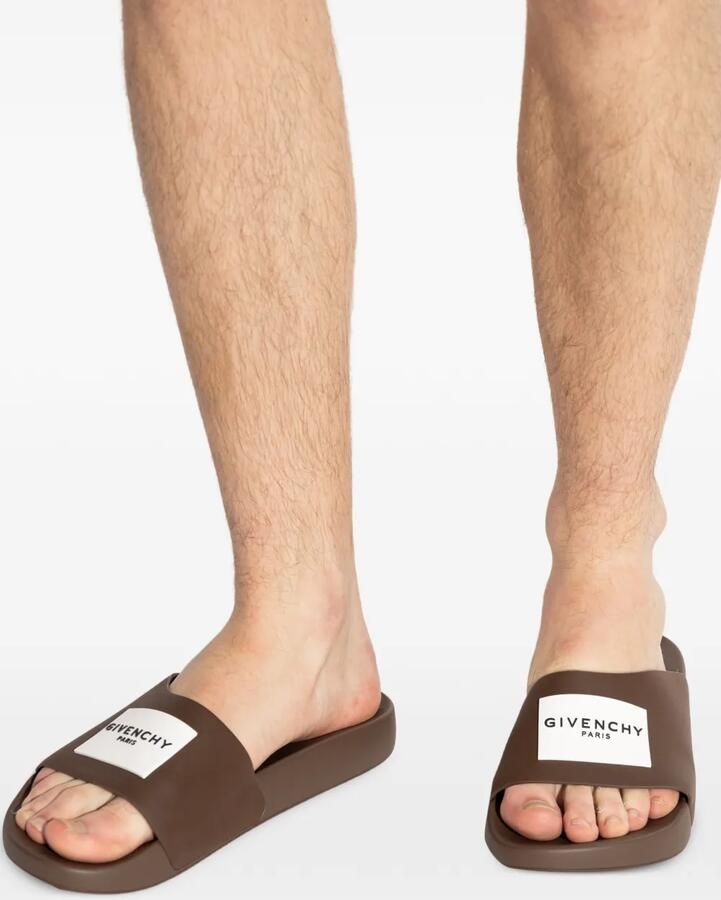 Givenchy Slippers met logodetail Bruin - Foto 2