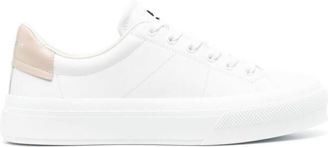 Givenchy Low-top sneakers Wit