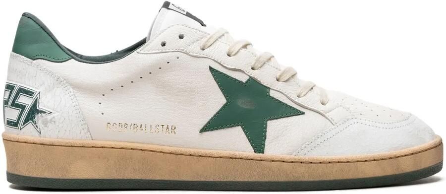 Golden Goose Ball Star sneakers van wit nappaleer met groene leren ster en hiellus