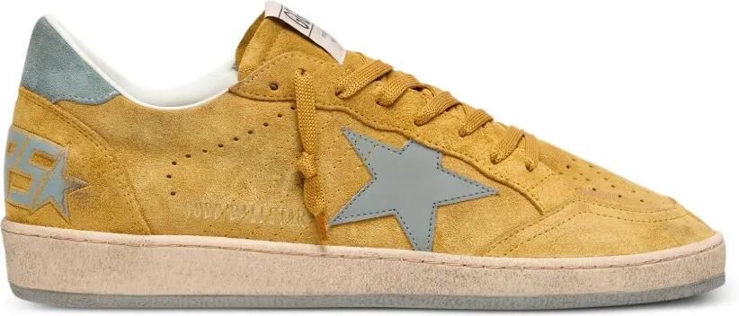 Golden Goose Ball Star suède sneakers met leren ster en lichtblauwe suède hiellus Geel