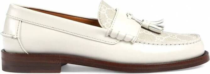 Gucci GG Supreme loafers met kwastje Wit