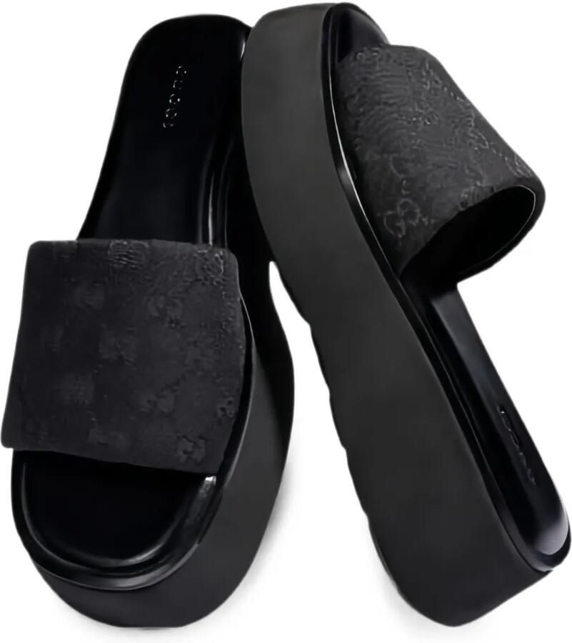 Gucci GG canvas sandalen met plateauzool Zwart - Foto 2