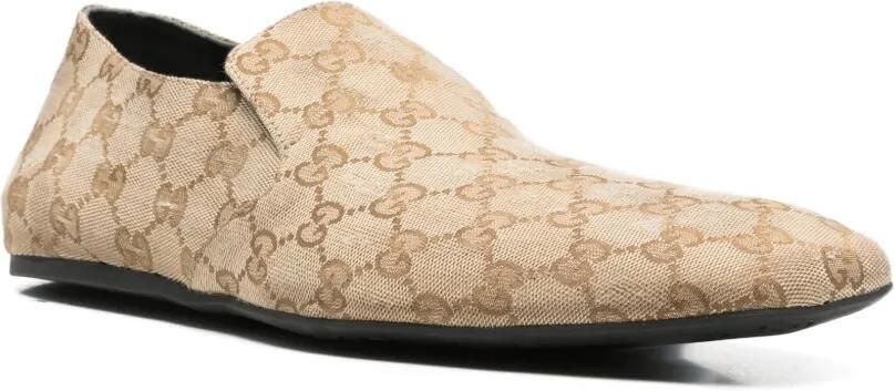 Gucci GG Supreme loafers Beige