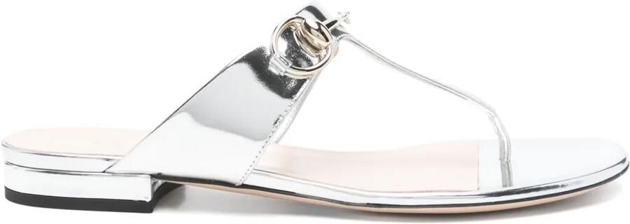 Gucci Horsebit sandalen met klep Zilver