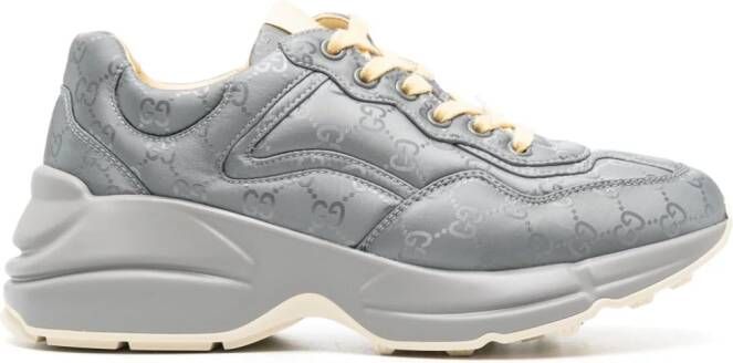 Gucci Rhyton sneakers Grijs