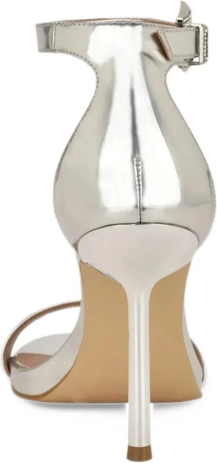 GUESS USA embellished-buckle metallic sandals Zilver - Foto 2
