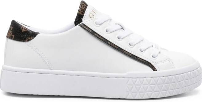 GUESS USA Pardie logo-trim sneakers Wit