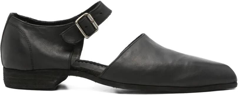 Guidi Ballerina's met gespbandje en uitgesneden details Zwart
