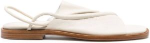 Hereu Sandalen met open neus Beige