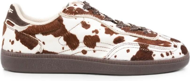 Hoff Park sneakers met koeien-print Bruin