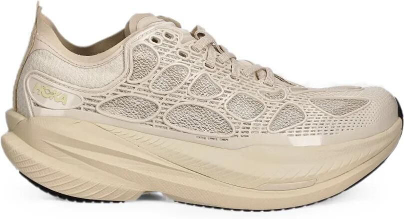 HOKA Mach X Caged sneakers met chunky zool en mesh vlakken Beige