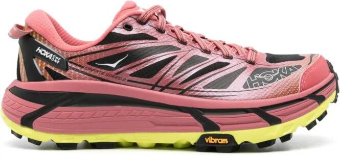 HOKA Mafate Speed 2 sneakers met colourblocking Roze