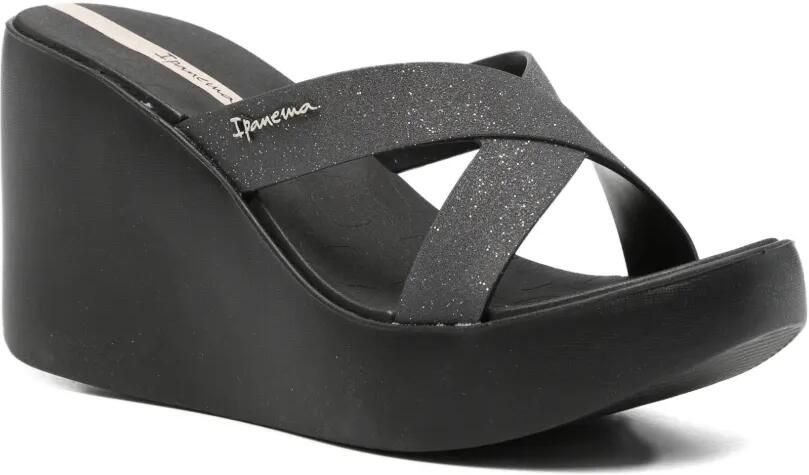 Ipanema High Fashion II sandalen met gekruiste bandjes en glitters Zwart