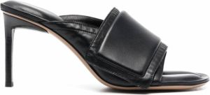 Jacquemus Leren sandalen Zwart