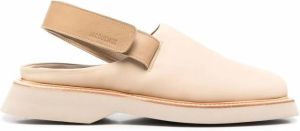 Jacquemus Slingback leren slippers Beige