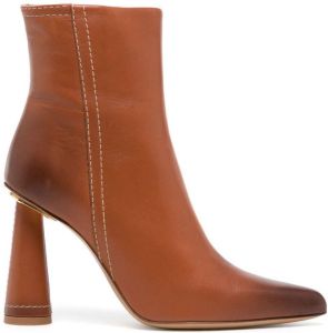 Jacquemus Toula enkellaarzen Bruin
