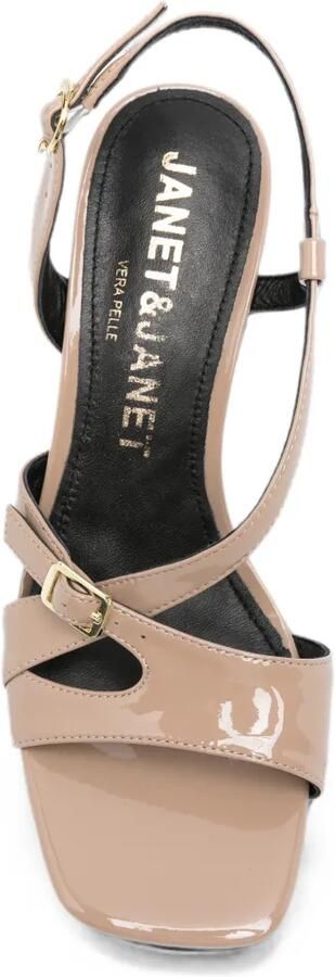 JANET & JANET Sandalen met gelakte afwerking en gesp Beige - Foto 4