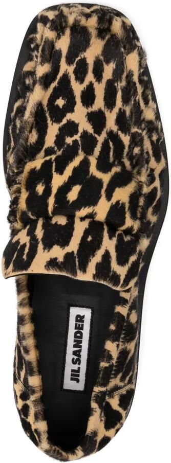 Jil Sander Loafers met luipaardprint Beige - Foto 4