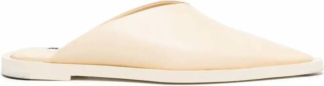 Jil Sander Muiltjes met puntige neus Beige