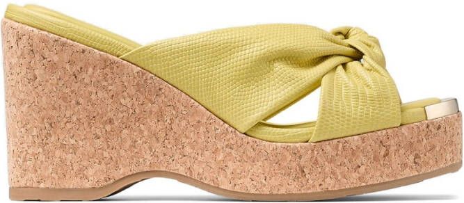 Jimmy Choo 95 mm Avenue leren sandalen met sleehak Geel