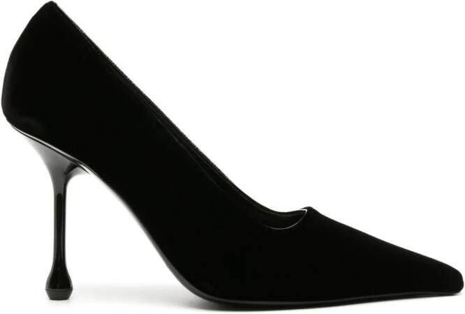 Jimmy Choo Ixia fluwelen pumps Zwart